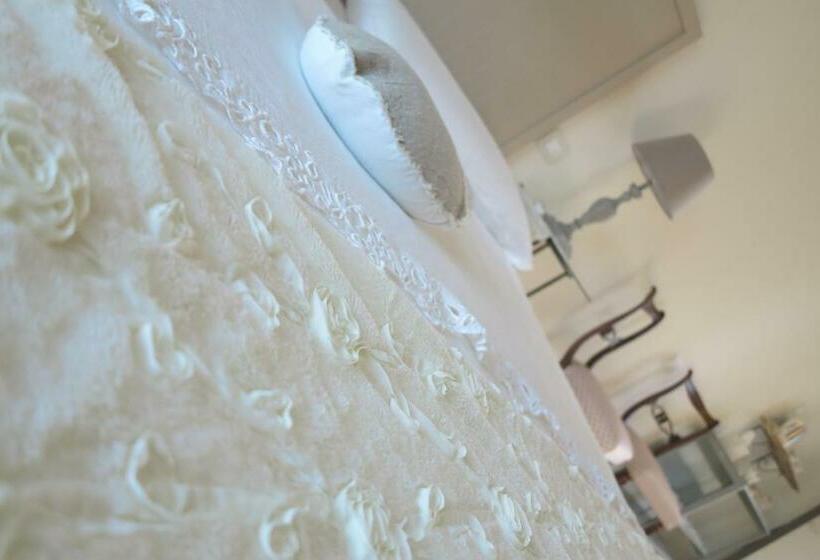 庭の見えるジュニアスイート, Tenuta Agriturismo La Borina