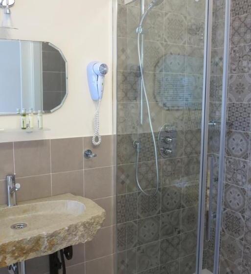 庭の見えるジュニアスイート, Tenuta Agriturismo La Borina