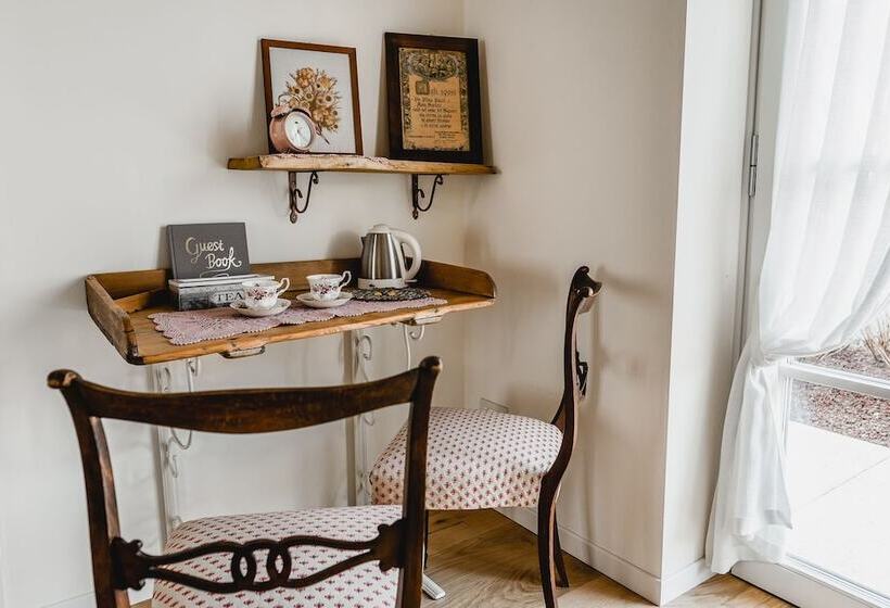 庭の見えるジュニアスイート, Tenuta Agriturismo La Borina