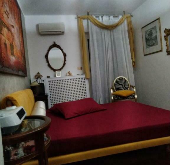 اتاق لوکس, The Incantation Guest House