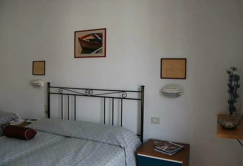Standard-huone, Bolivar
