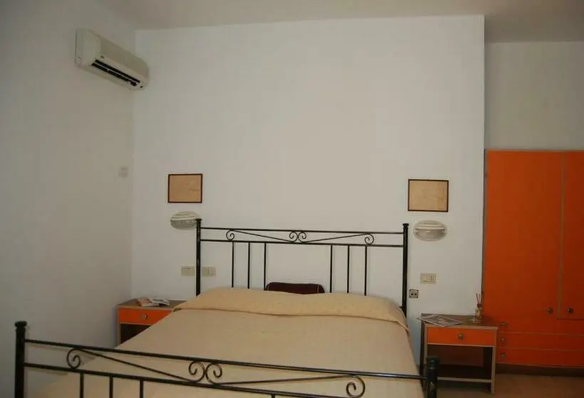 Standard-huone, Bolivar