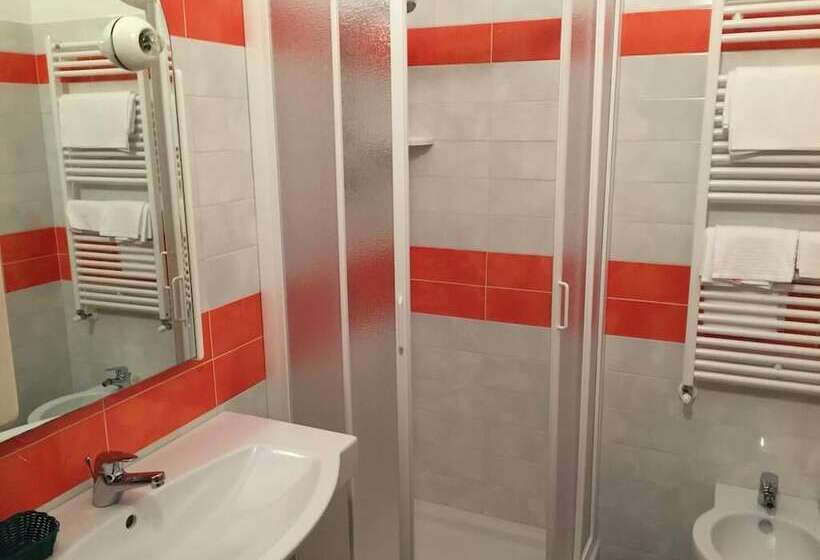 スタンダードルーム, Letizia