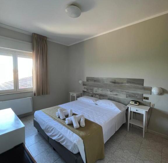 スタンダードルーム, Letizia