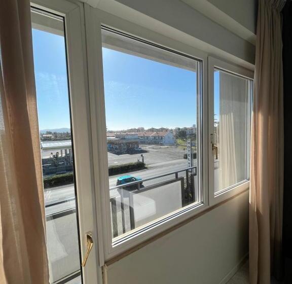 スタンダードルーム, Letizia