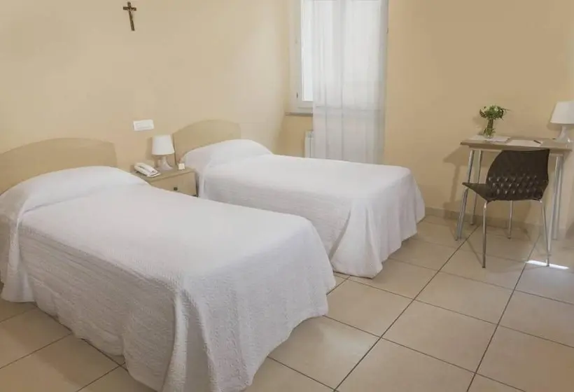 Cameră Triplă Standard, Pensione Piemonte