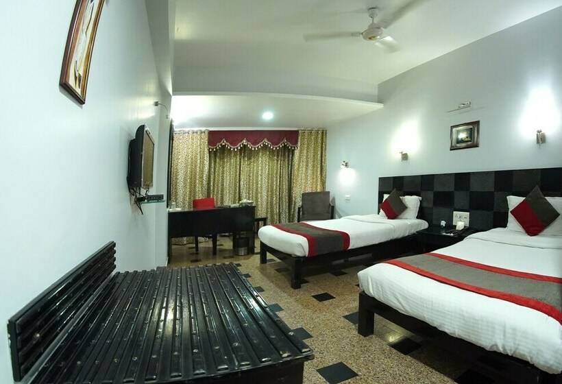 Номер Deluxe, Venkatesh International