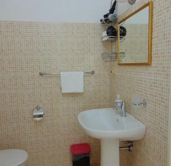 اتاق استاندارد, Osteria B&b Il Rifugio