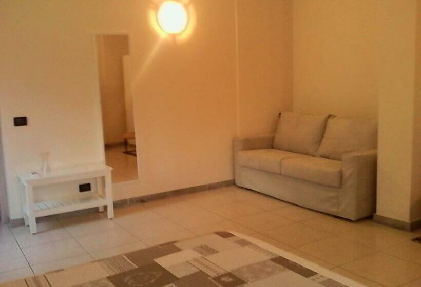 غرفة قياسية لذوى الاحتياجات الخاصة, Villa Leilani B&b