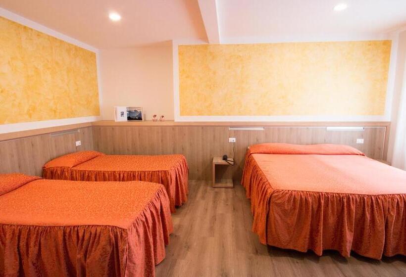 4인용 스탠다드 룸, Al Benvenuto Hotel & Restaurant