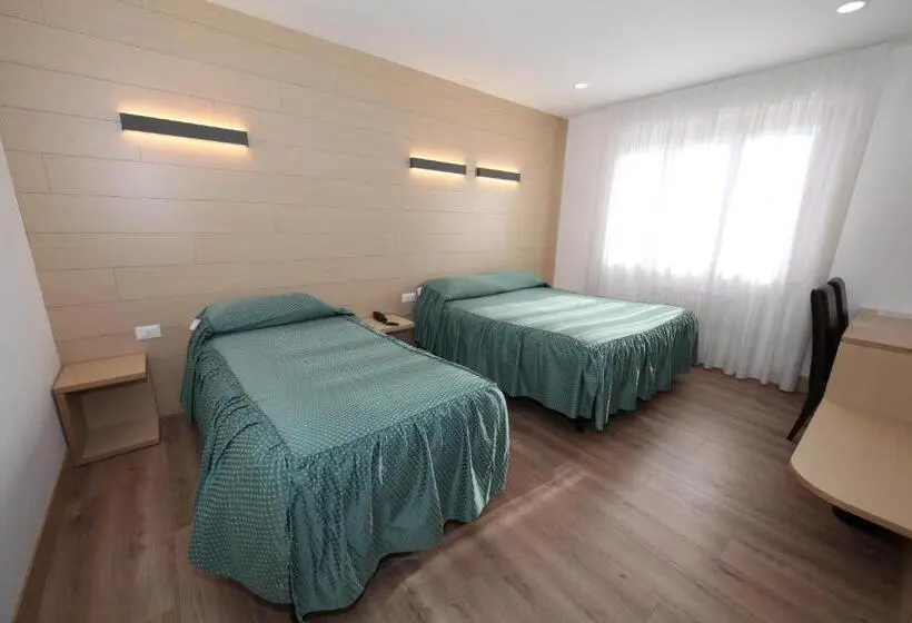 Standard Kolmen Hengen Huone, Al Benvenuto Hotel & Restaurant
