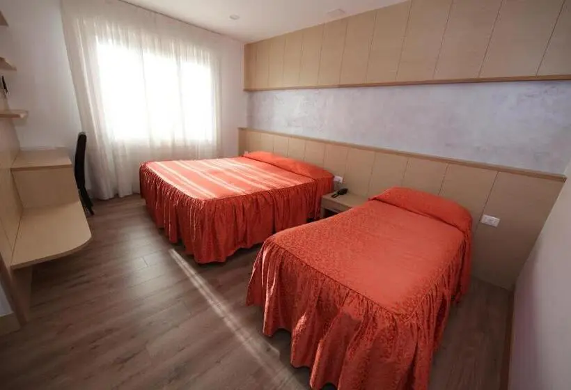 Standard Kolmen Hengen Huone, Al Benvenuto Hotel & Restaurant