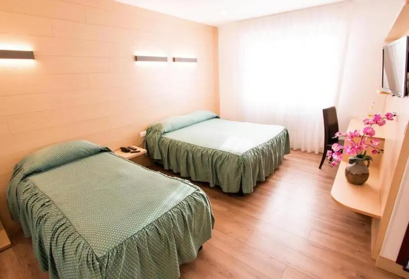 Standard Kolmen Hengen Huone, Al Benvenuto Hotel & Restaurant