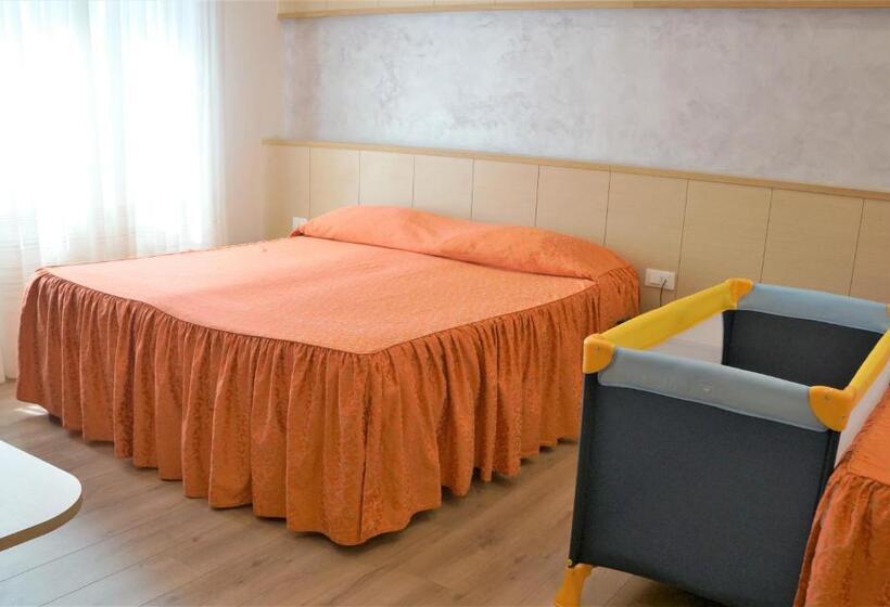 스탠다드 트리플 룸, Al Benvenuto Hotel & Restaurant