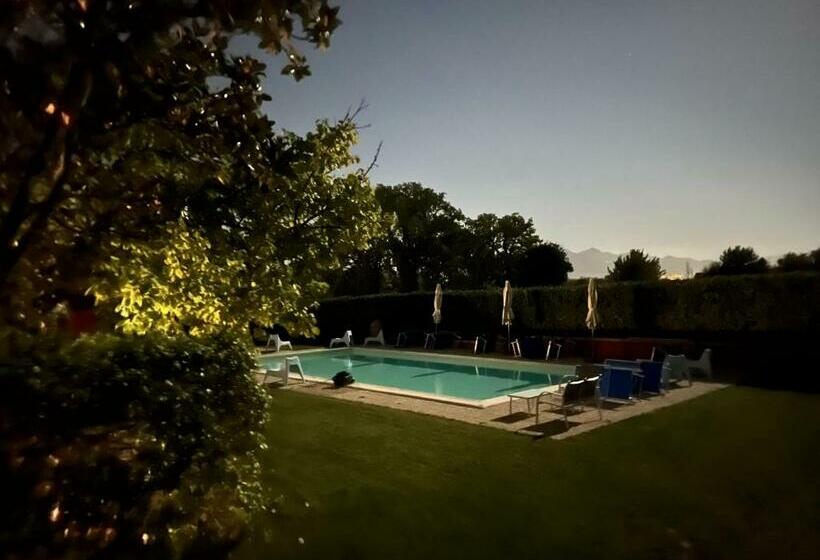 스탠다드 트리플 룸, B&b Colle Cucchiara