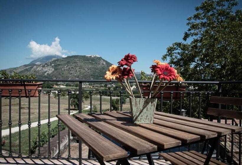 스탠다드 트리플 룸, B&b Colle Cucchiara