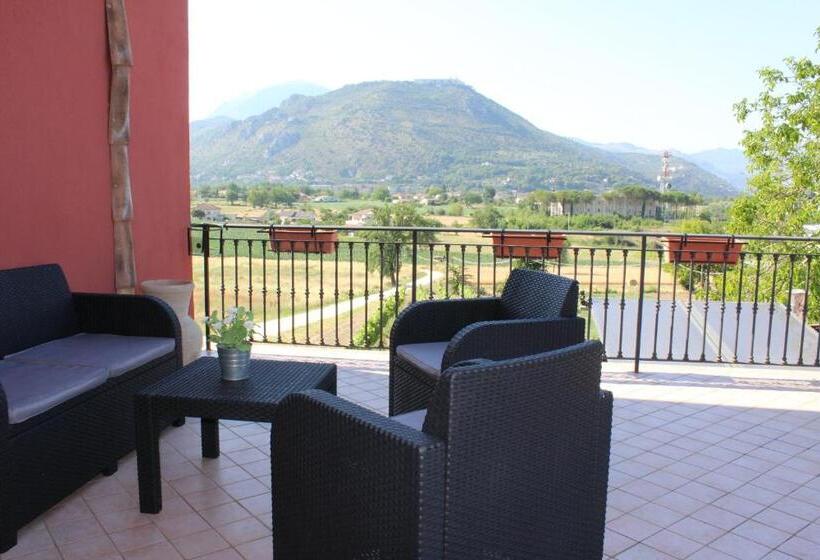 트리플 클래식 룸, B&b Colle Cucchiara