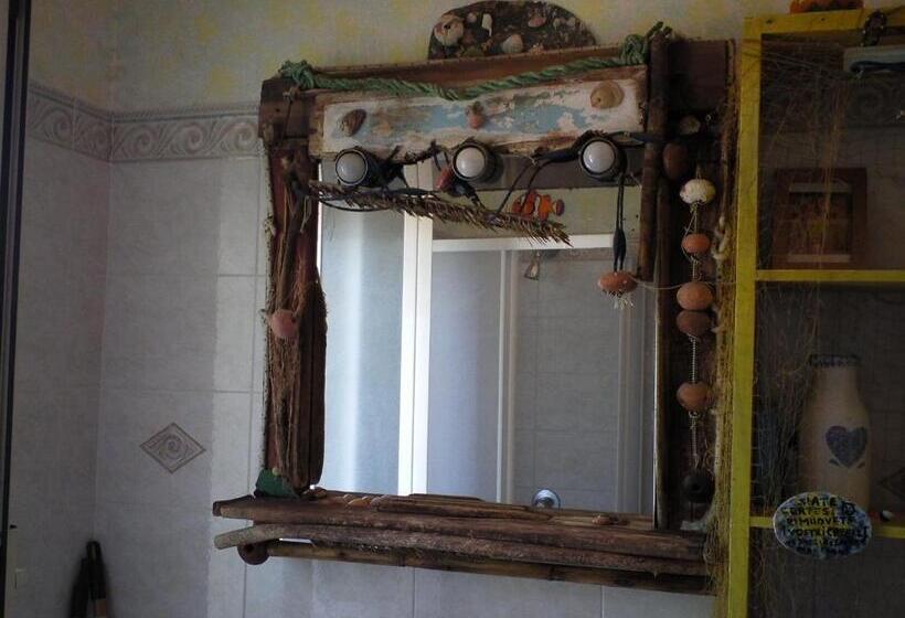 חדר משפחתי דלוקס, Buenavistasurfmed