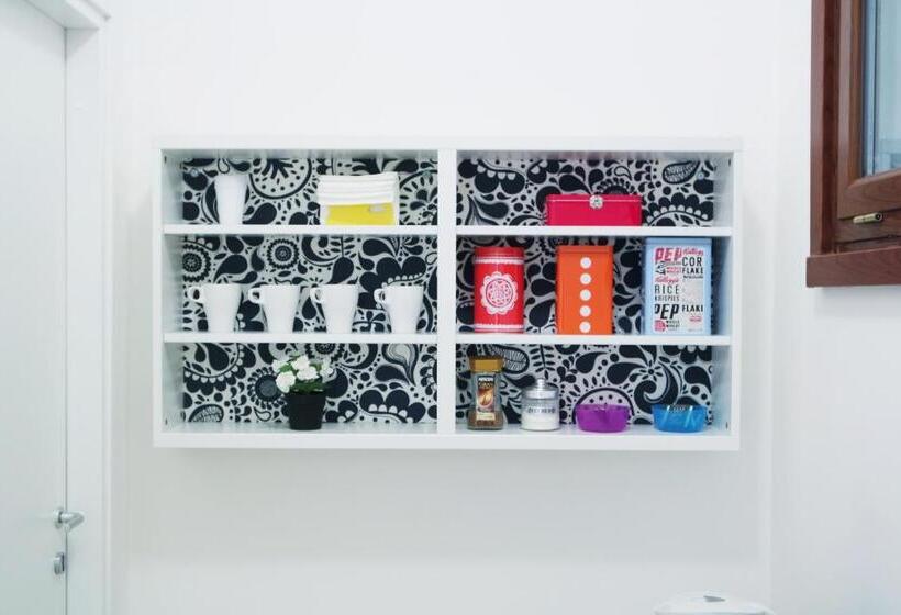 اتاق استاندارد, Cm B&b Piramide