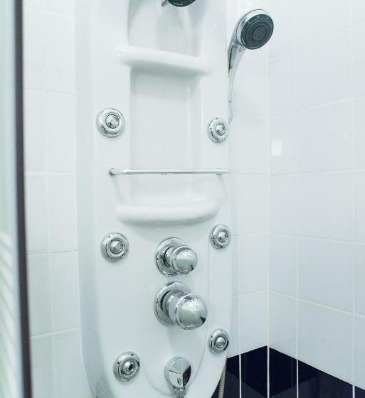 اتاق استاندارد, Cm B&b Piramide