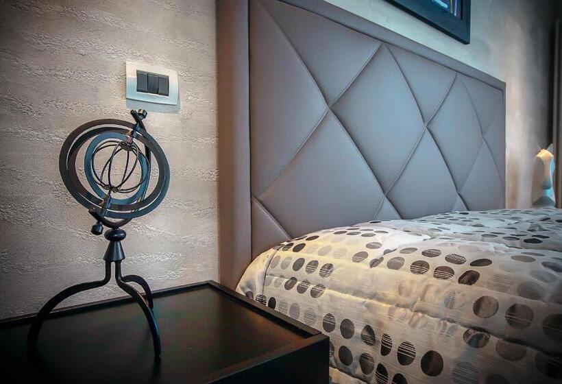 اتاق استاندارد, Ferrari Suite