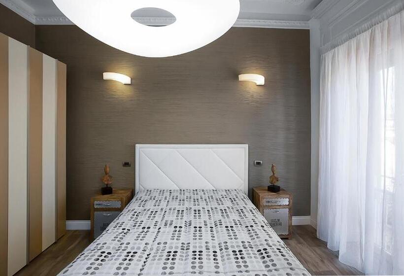 اتاق لوکس, Ferrari Suite