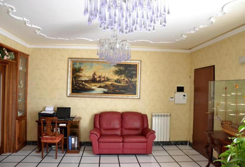 带共用浴室的标准房间, Bed & Breakfast Kalinka