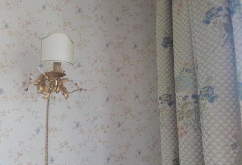 带共用浴室的标准房间, Bed & Breakfast Kalinka