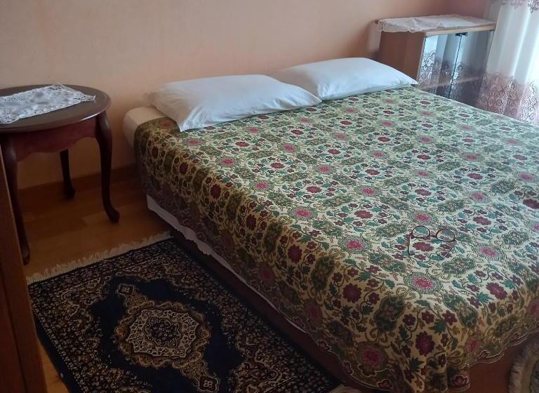 带共用浴室的标准房间, Bed & Breakfast Kalinka