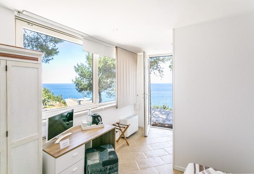 غرفة ديلوكس مطلّة علي البحر, La Casa Del Fico