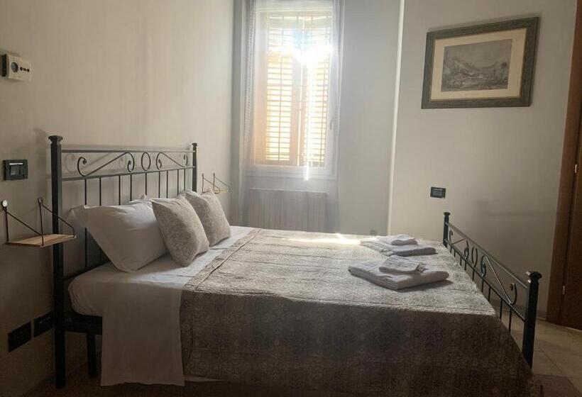 اتاق استاندارد, Le Stanze Sul Po