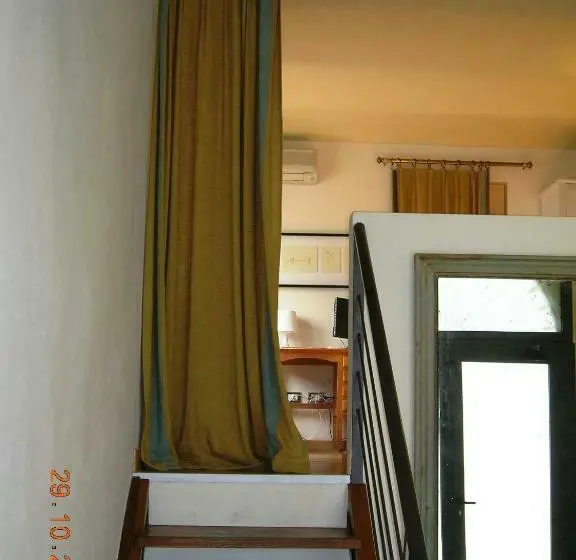Duplex-sviitti, Lo Studio
