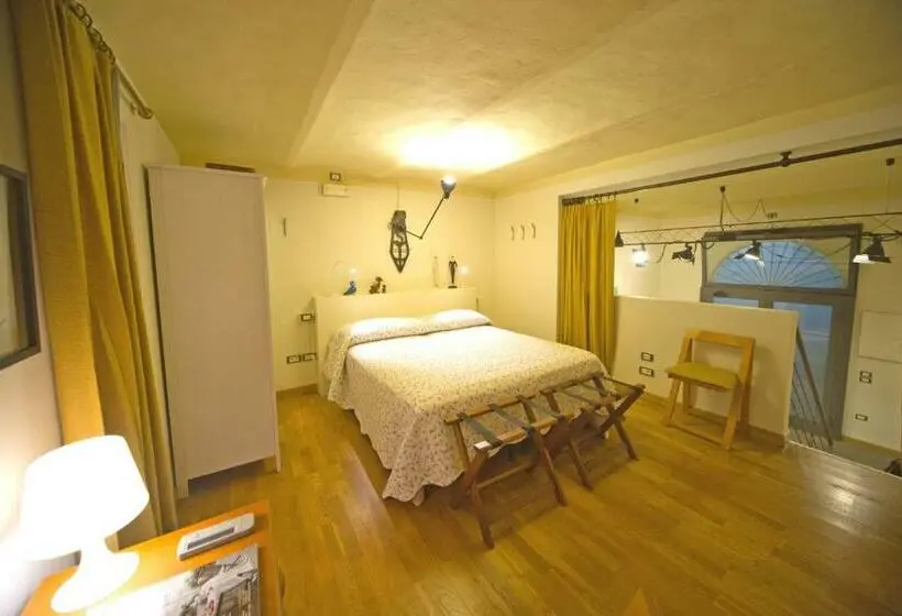 Duplex-sviitti, Lo Studio