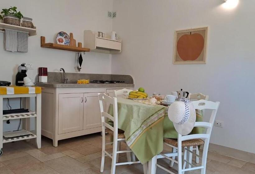 شقة غرفتين, Tenuta Alla Castellana