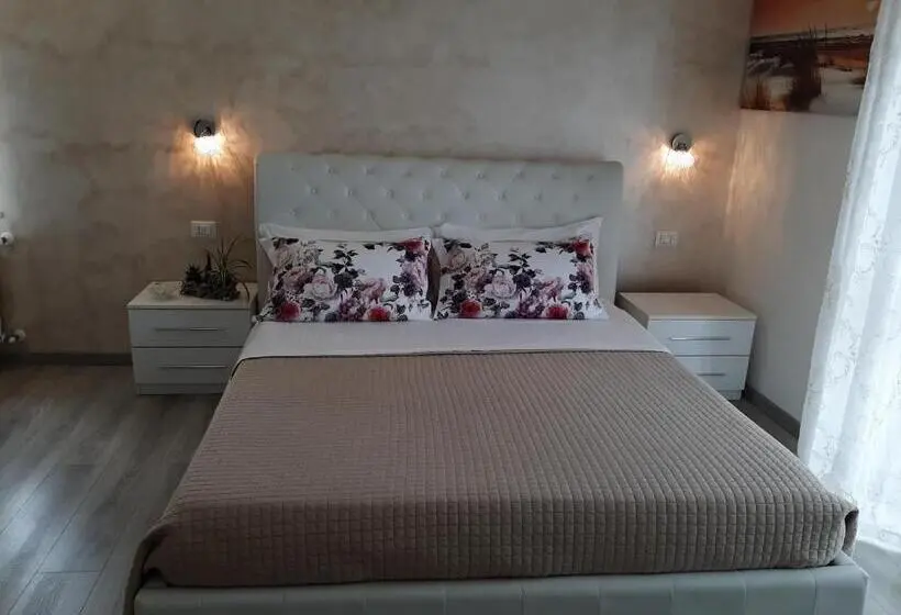 バルコニー付きデラックスルーム, Viola Di Mare Rooms And Parking
