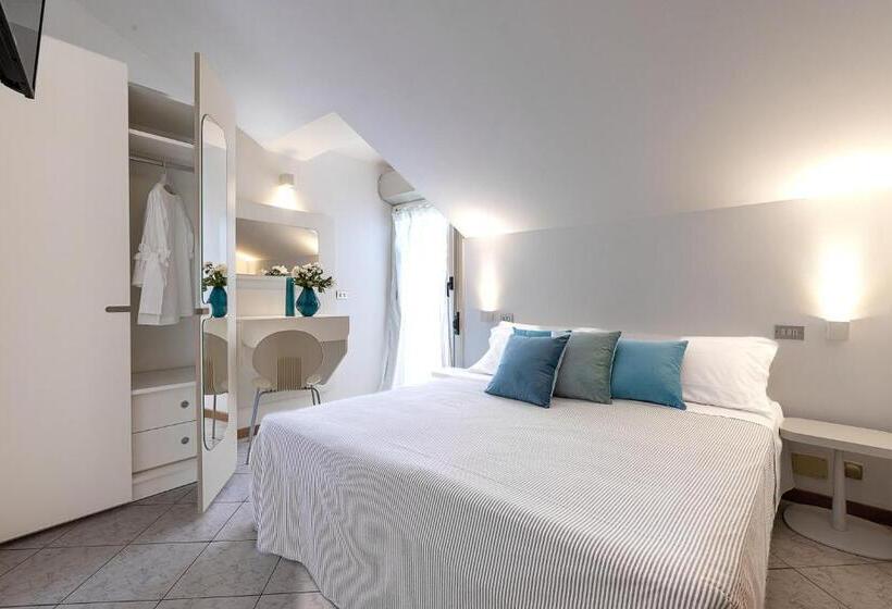 スタンダードルーム, Adriatica Con Piscina