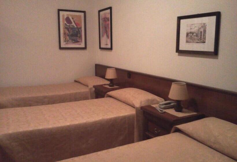 スタンダード4人部屋, Albergo Al Portico