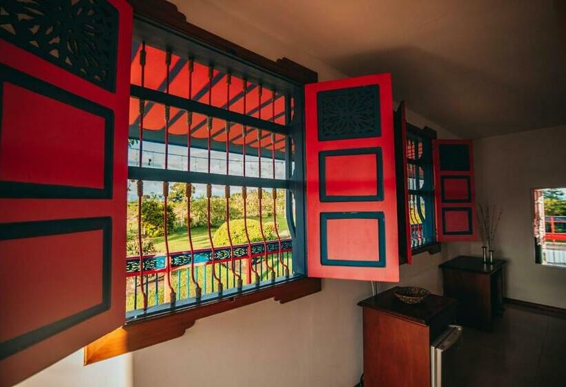 标准间, Arrayanes Del Quindío