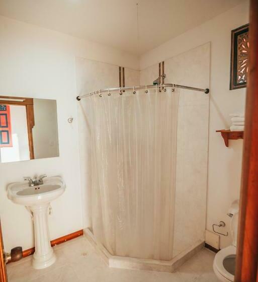 标准间, Arrayanes Del Quindío