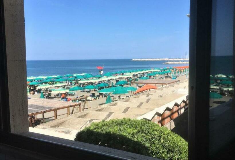 חדר סטנדרט נוף לים, Aurora