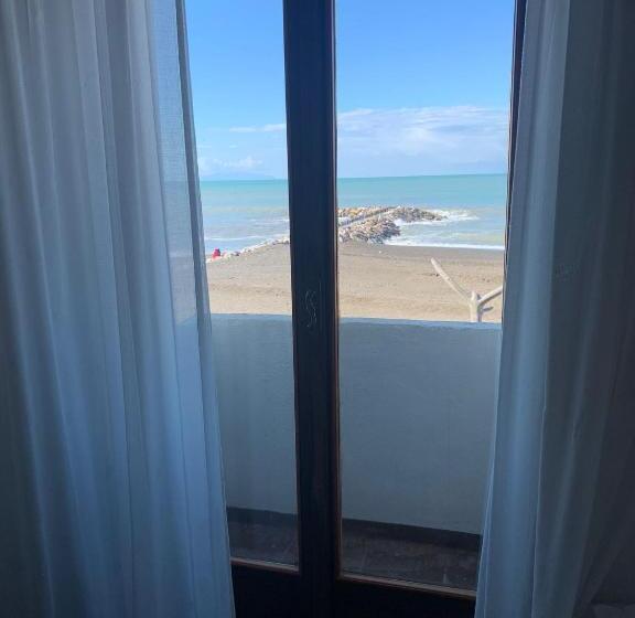 Triple Room Sea View, Aurora