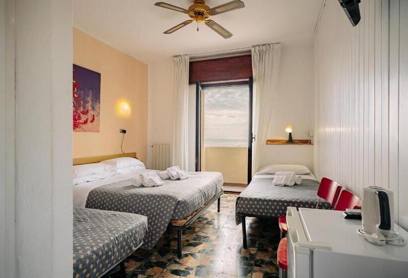 Triple Room Sea View, Aurora