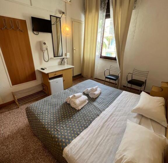 חדר סטנדרט, Aurora