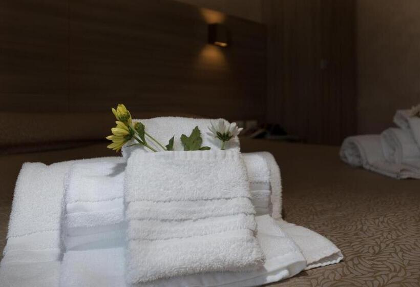 标准间带阳台, Biancolilla