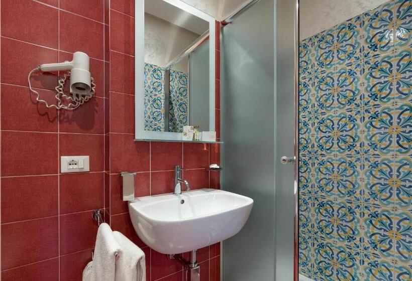 标准间带阳台, Biancolilla