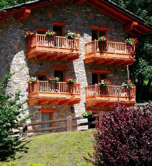 غرفة سوبيريور رباعية, Les Combes