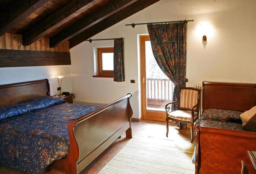 غرفة كومفورت, Les Combes