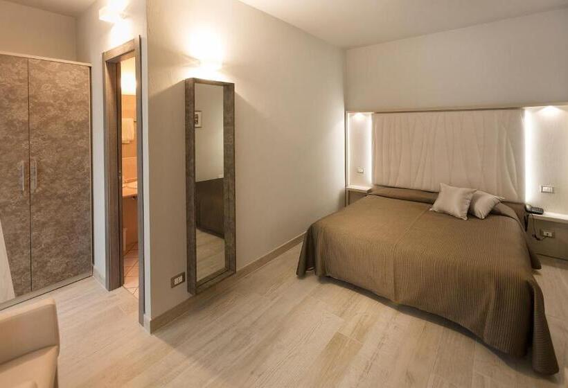 Номер Стандарт с Террасой, Livia