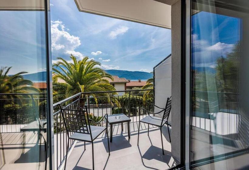 חדר סטנדרט עם מיטת קינג, Livia