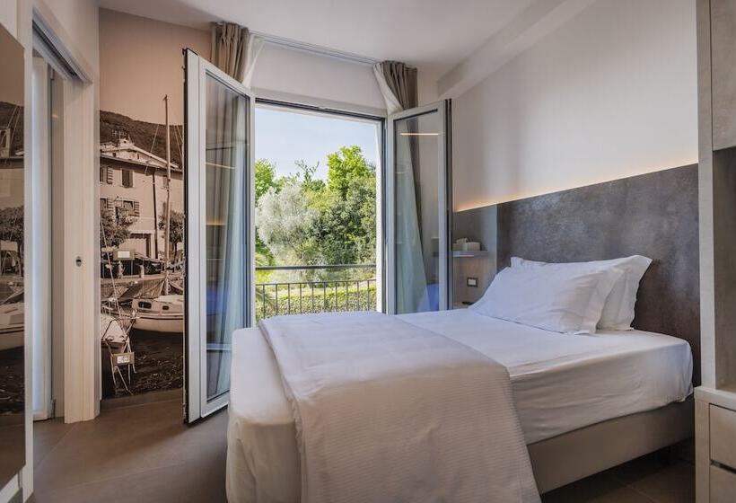 חדר סטנדרט יחיד, Livia